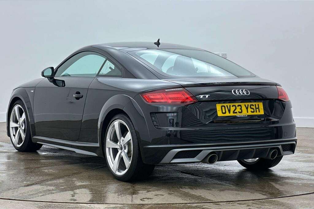 Audi TT Black Edition 40 Tfsi 197 Ps S Tronic Black #3