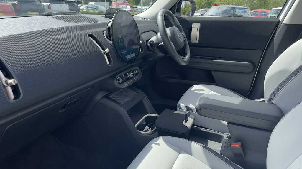 Mini Countryman 1.5 C Classic 2025 White #2