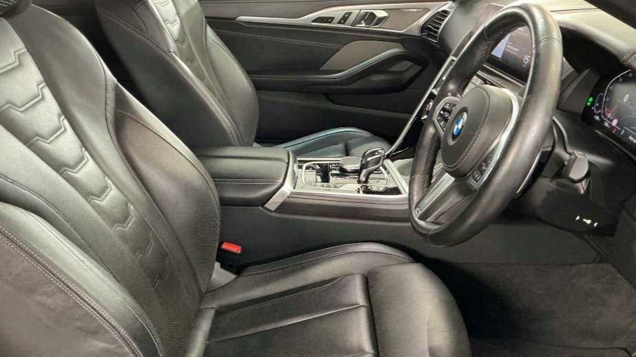 BMW 8 Series 840I Sdrive 2020 Blue #4