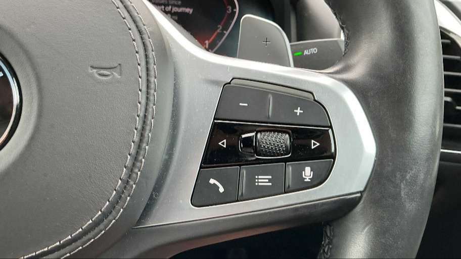 BMW 8 Series 840I Sdrive Black #20