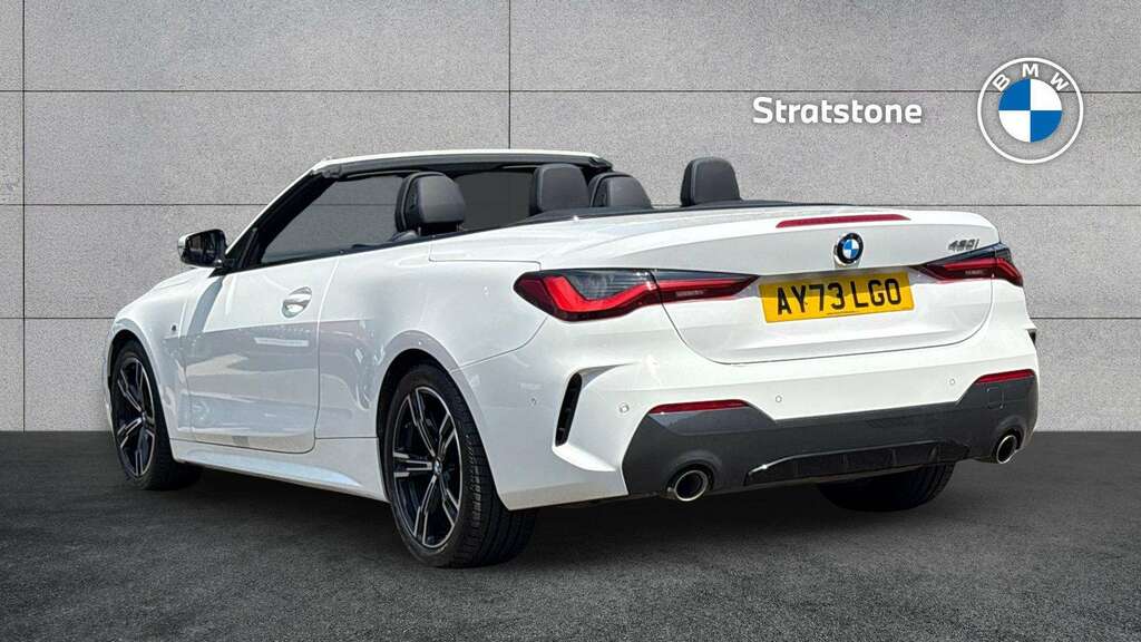 BMW 4 Series 420I M Sport Step 2023 White #2