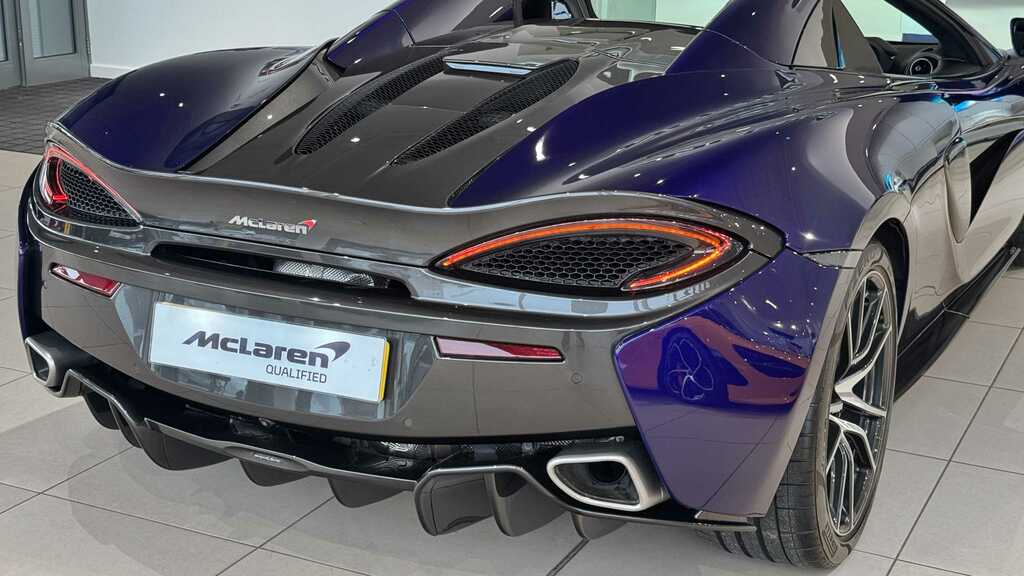 McLaren 570S 570S Spider S-a Silver #18