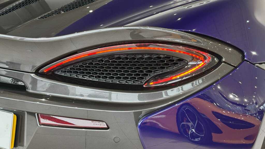 McLaren 570S 570S Spider S-a Silver #19