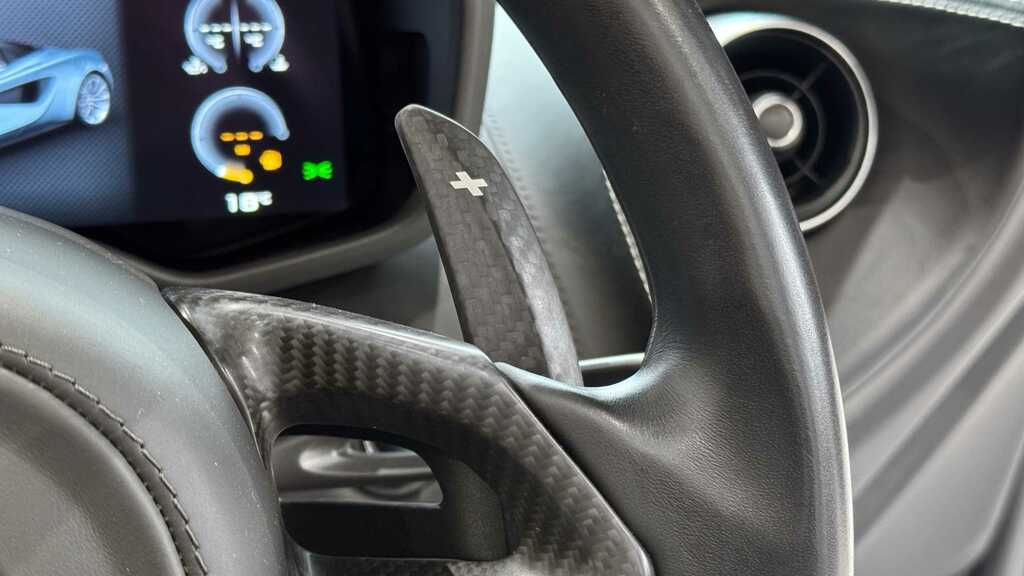 McLaren 570S 570S Spider S-a Silver #30
