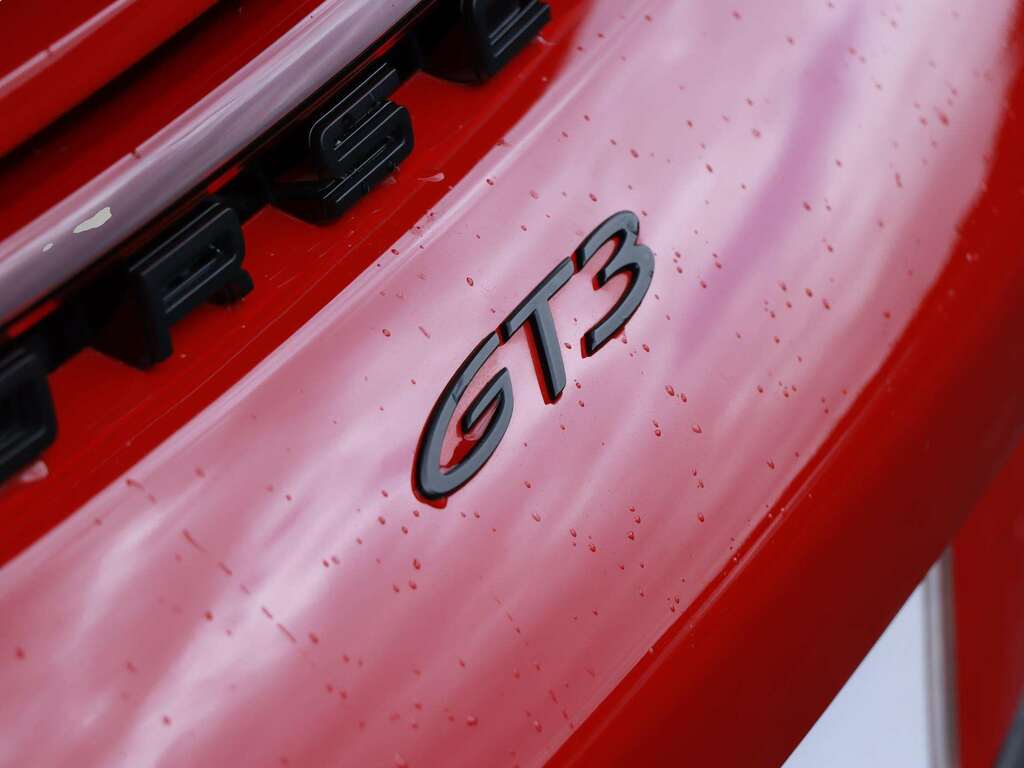 Porsche 911 911 Carrera 4 Gts Orange #10