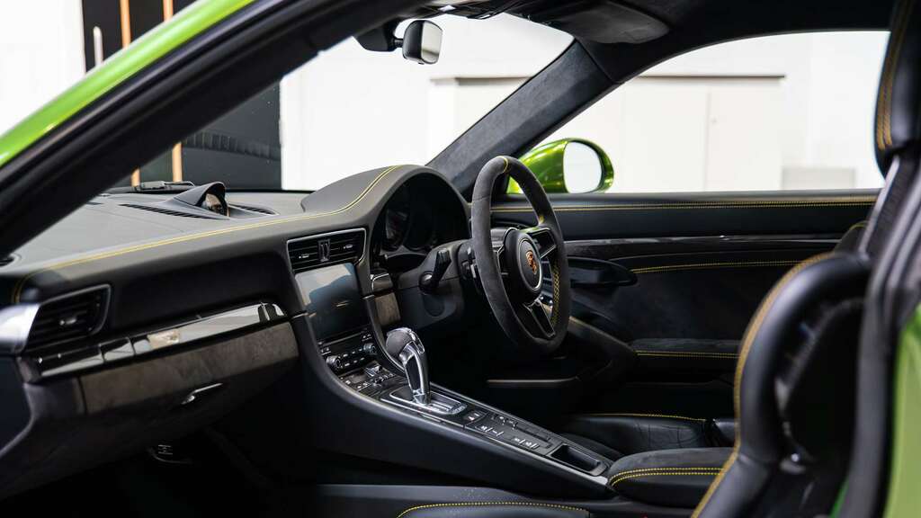 Porsche 911 Gt2 Rs S-a 2018 Green #5