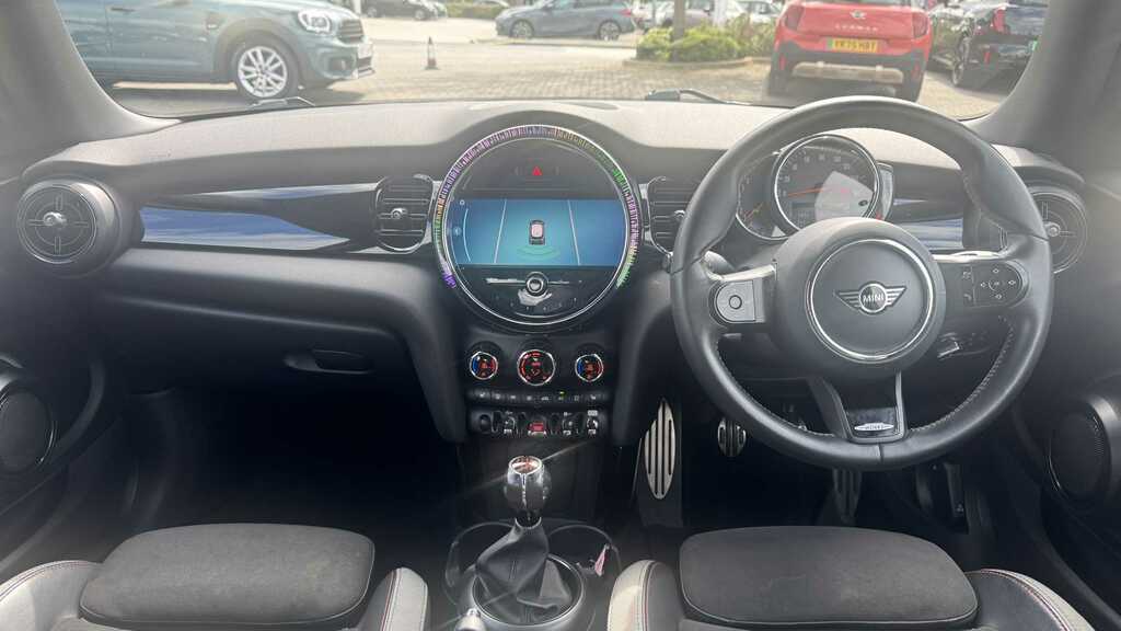 Mini Hatch 1.5 Cooper Sport 2022 KR22NBN Green #3