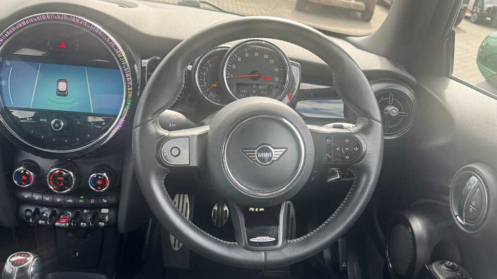 Mini Hatch 1.5 Cooper Sport 2022 KR22NBN Green #4