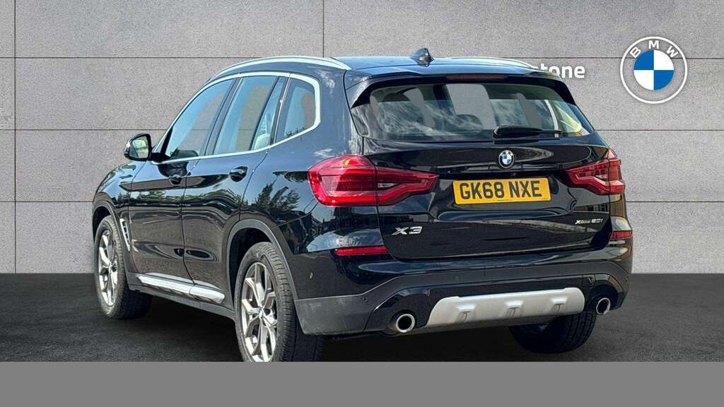 BMW X3 Xdrive20i Xline Step 2018 Black #2