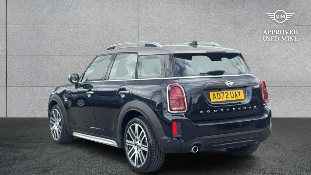Mini Countryman 1.5 Cooper Exclusive 2023 Black #2