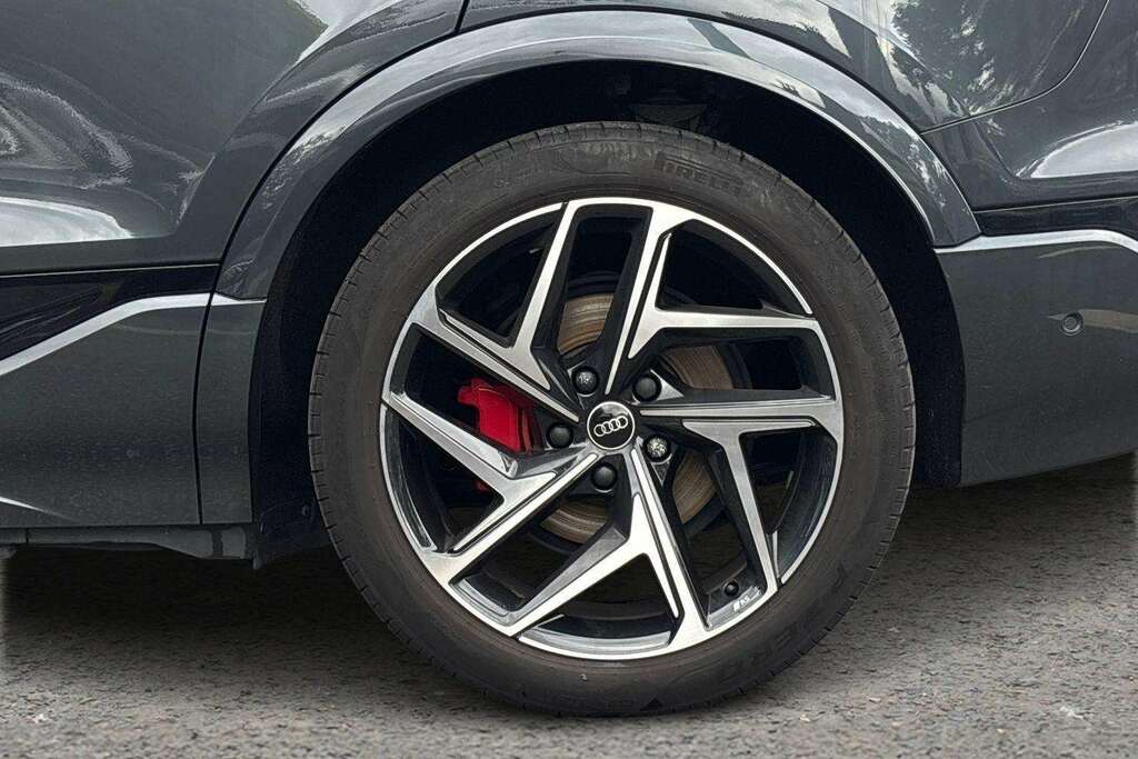 Audi Q6 E-Tron 225Kw Performance 100Kwh Edition 1 2025 Grey #5