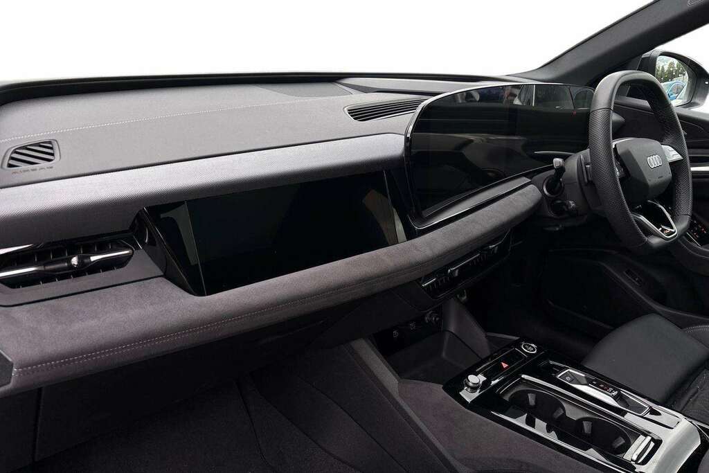 Audi Q6 E-Tron 225Kw Performance 100Kwh Edition 1 2025 Grey #2