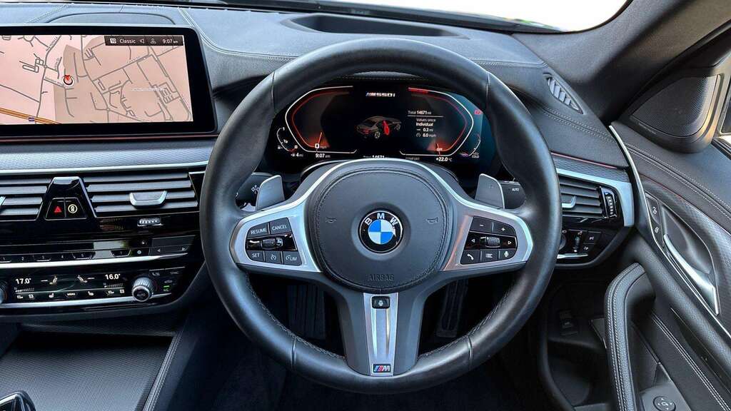 BMW 5 Series M550i Xdrive 2023 Blue #5