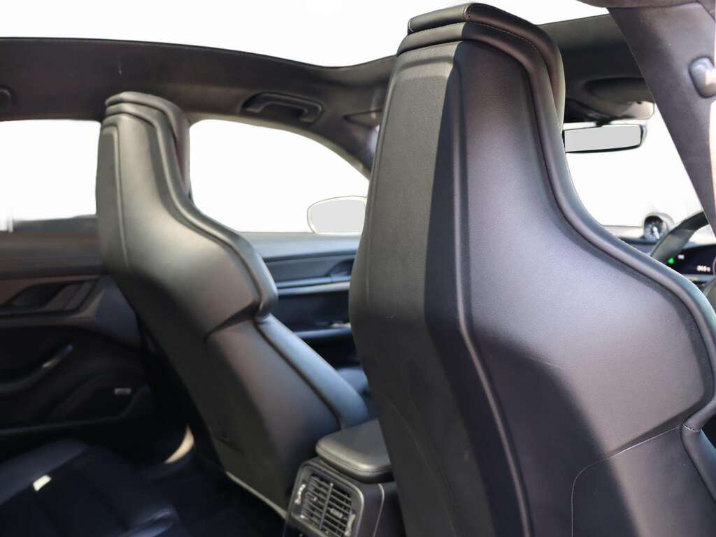 Porsche Taycan 4S 79Kwh White #22