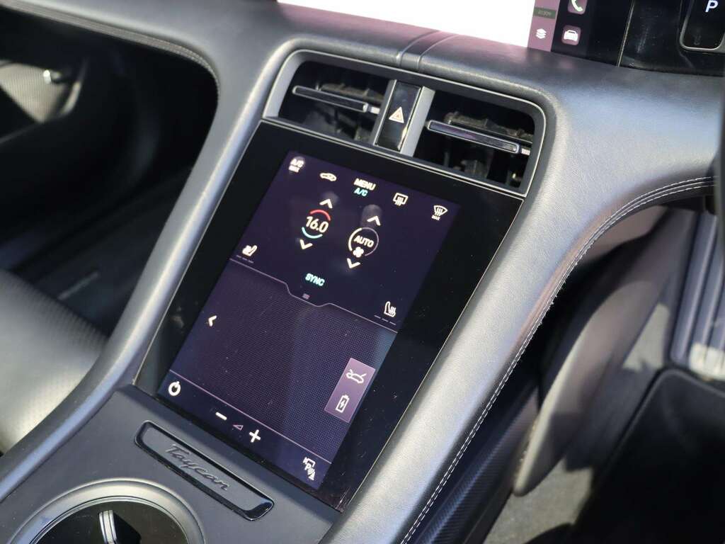 Porsche Taycan 4S 79Kwh White #17