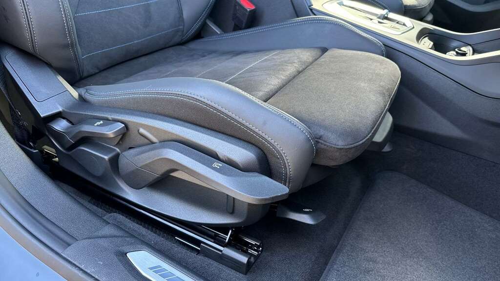 BMW 2 Series 218D M Sport Gran Tourer White #21