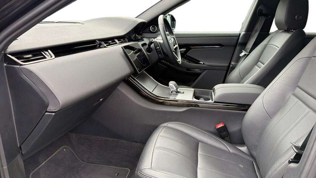 Land Rover Range Rover Evoque 1.5 P270e Dynamic Se 2024 Black #3