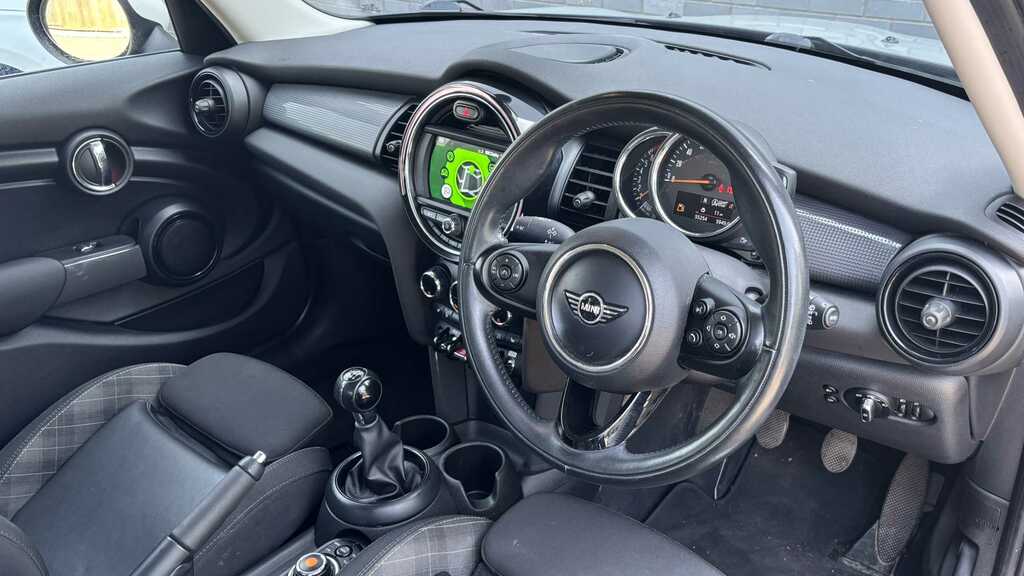 Mini Hatch 1.5 Cooper II Chili Pack 2018 EY68VME Grey #4