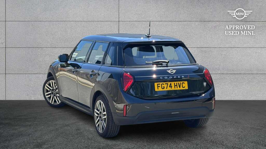 Mini Hatch 2.0 S Classic 2024 Black