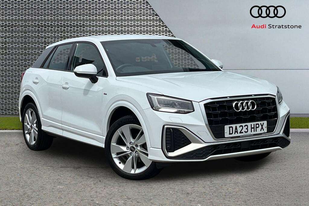 Audi Q2 35 Tfsi S Line S Tronic 2023 White