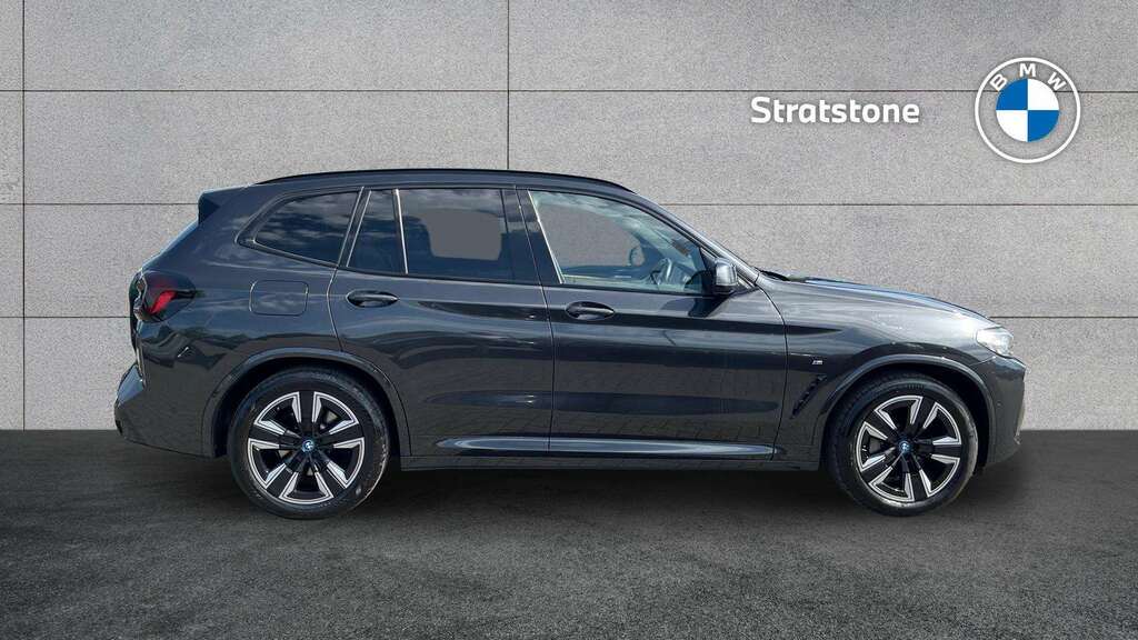 BMW iX3 210Kw M Sport 80Kwh 2022 Grey #3