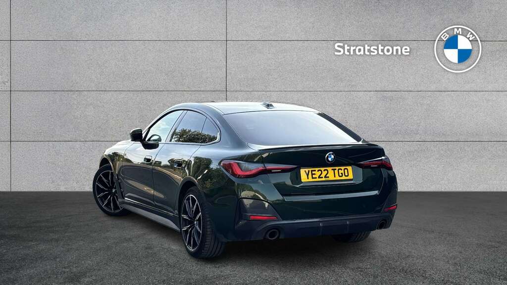 BMW 4 Series 420I M Sport Step 2022 Green #2
