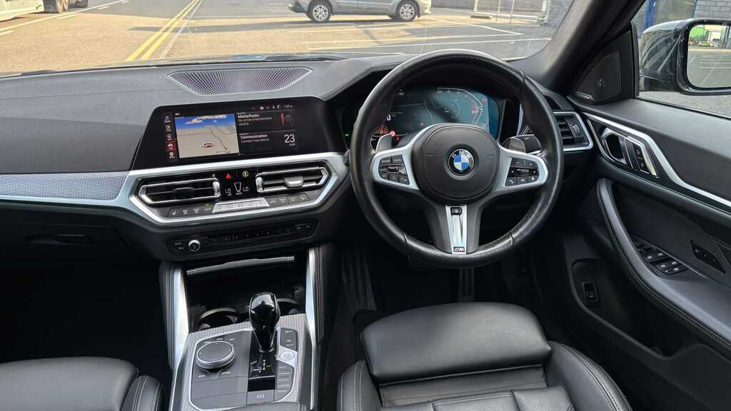 BMW 4 Series 420I M Sport Step 2022 Green #5