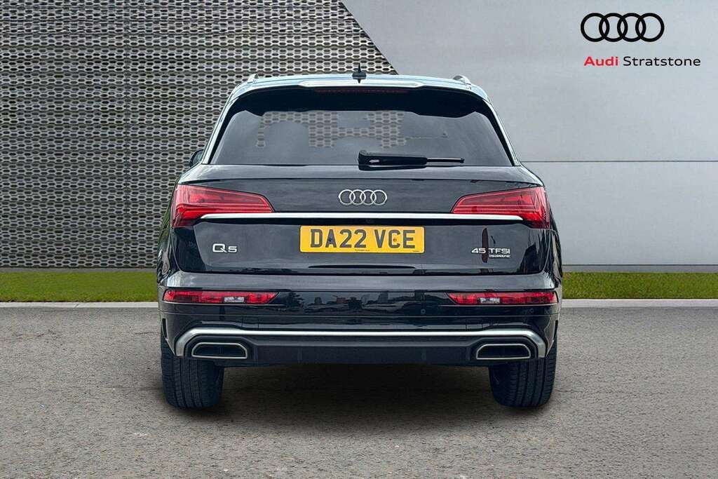 Audi Q5 45 Tfsi Quattro S Line S Tronic 2022 Black #6