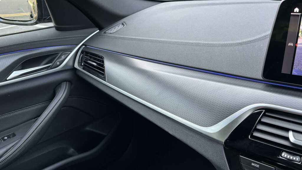 BMW 5 Series 530E M Sport Comfort Plus Blue #21