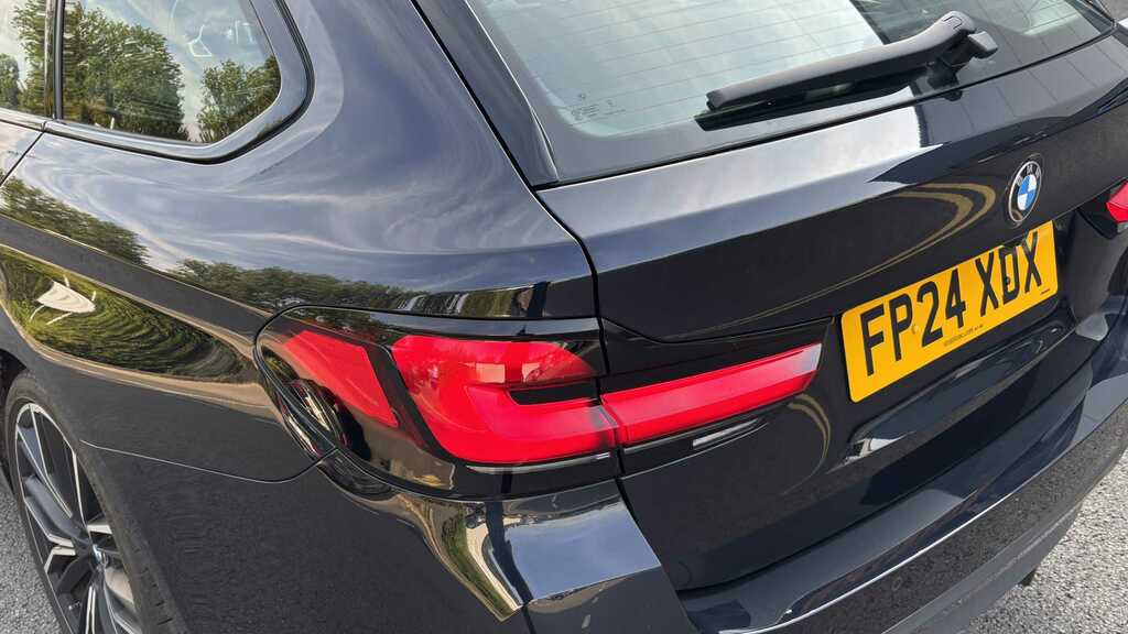 BMW 5 Series 530E M Sport Comfort Plus Blue #36