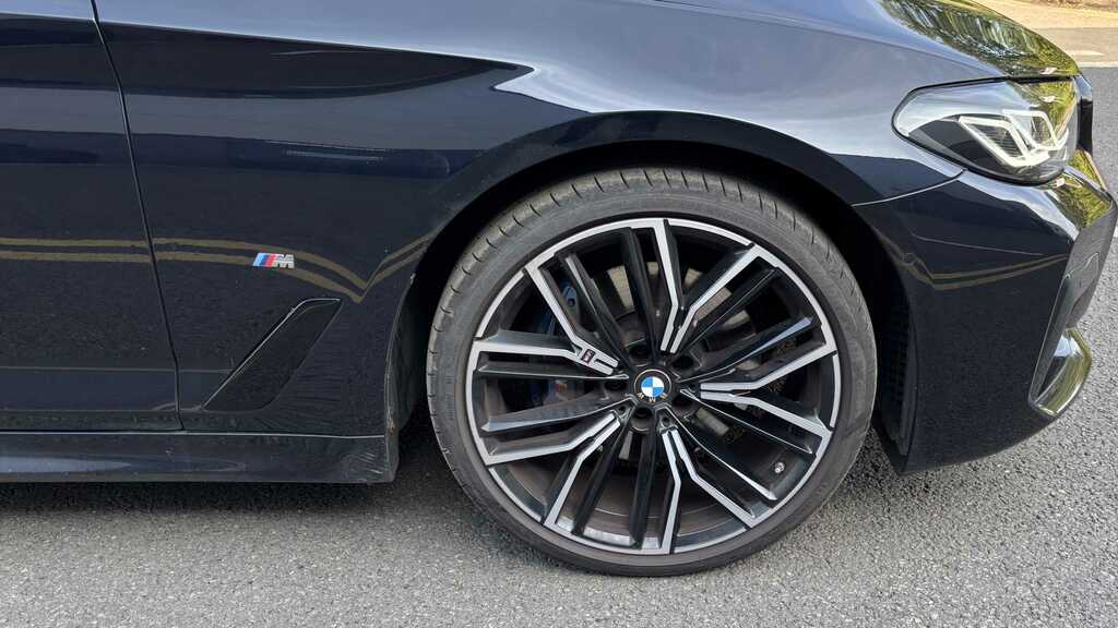 BMW 5 Series 530E M Sport Comfort Plus Blue #18