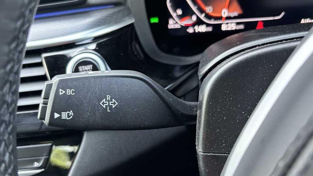 BMW 5 Series 530E M Sport Comfort Plus Blue #24