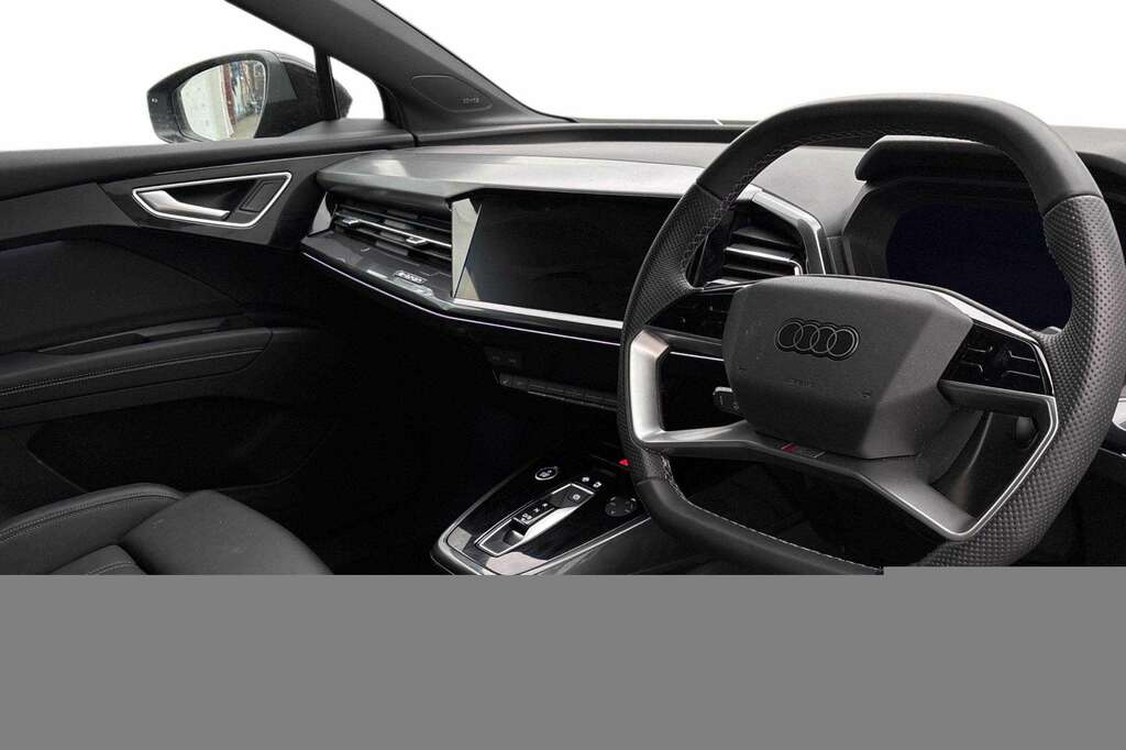 Audi Q4 E Tron 210Kw 45 82Kwh Black Edition 2024 Grey #6