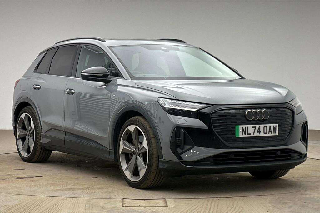Audi Q4 E Tron 210Kw 45 82Kwh Black Edition 2024 Grey