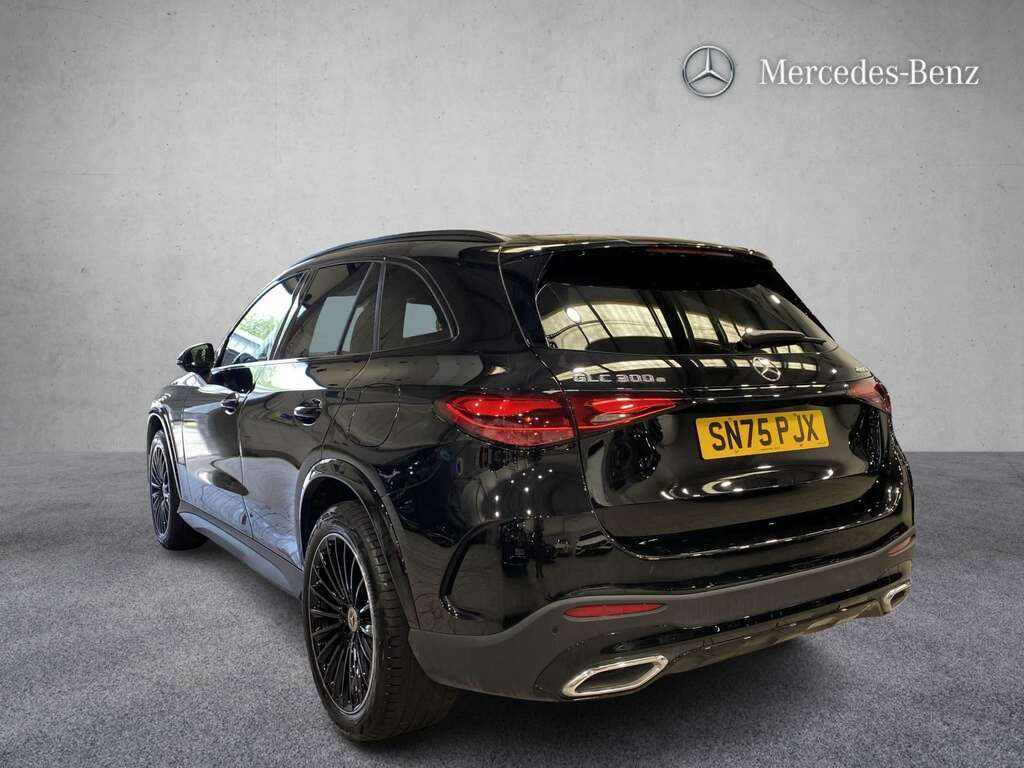 Mercedes-Benz GLC Class 300E 4Matic Urban Edition 9G-tronic 2025 Black #6