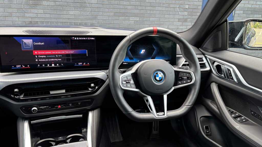 BMW i4 400Kw M50 83.9Kwh 18 Alloy 2025 Blue #4