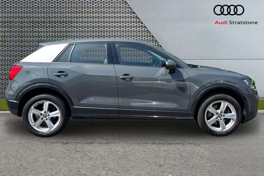 Audi Q2 1.4 Tfsi Sport S Tronic 2017 Grey #4