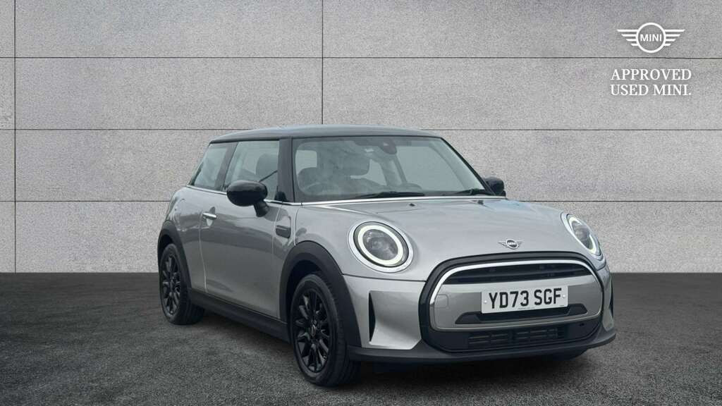 Mini Hatch 1.5 Cooper Classic II Comfort Pack 2024 Silver