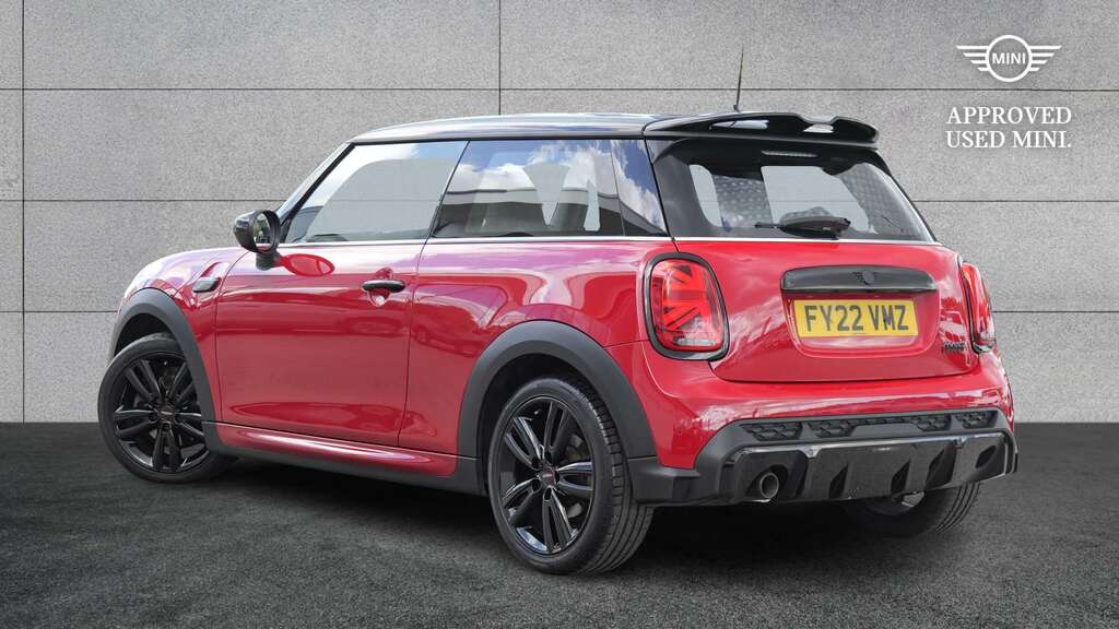 Mini Hatch 1.5 Cooper Sport 2022 Red #2