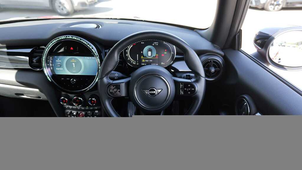 Mini Hatch 1.5 Cooper Sport 2022 Red #5