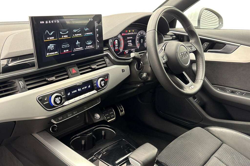 Audi A4 35 Tfsi S Line S Tronic 2022 White #2