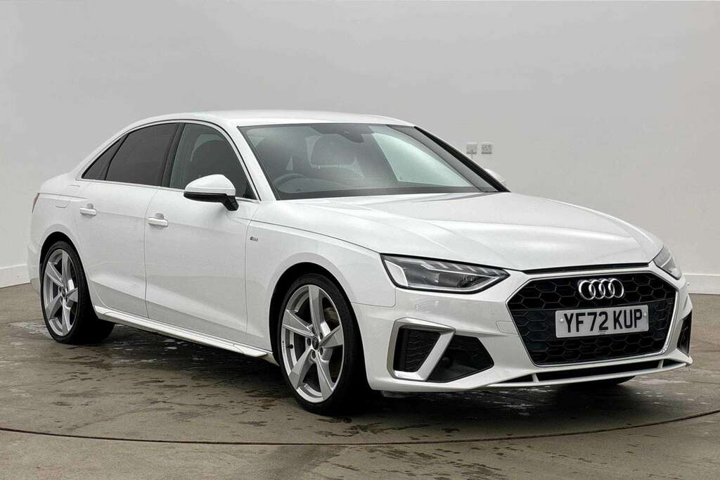 Audi A4 35 Tfsi S Line S Tronic 2022 White
