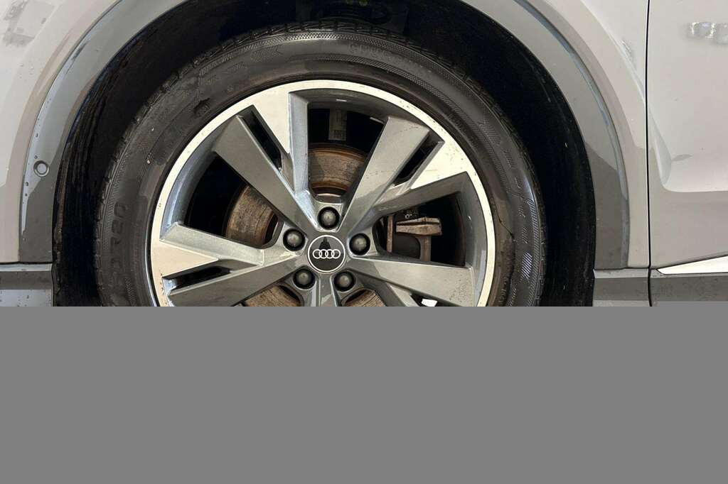 Audi Q4 E Tron 125Kw 35 55Kwh S Line 2023 Grey #5