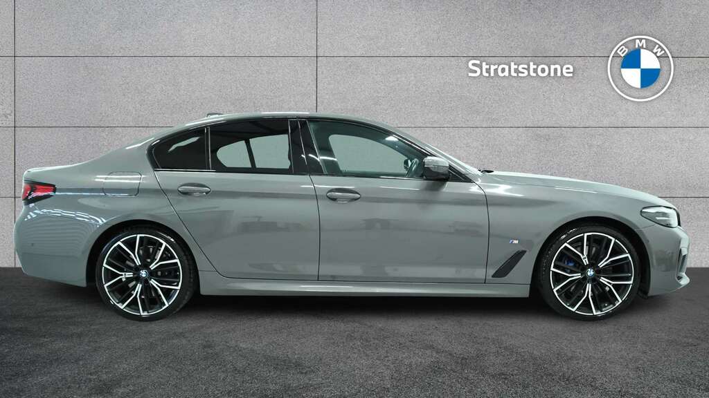 BMW 5 Series 520D Mht M Sport Step 2022 Grey #2