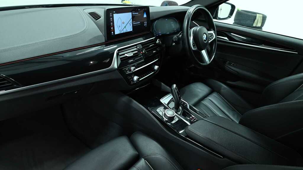 BMW 5 Series 520D Mht M Sport Step 2022 Grey #6