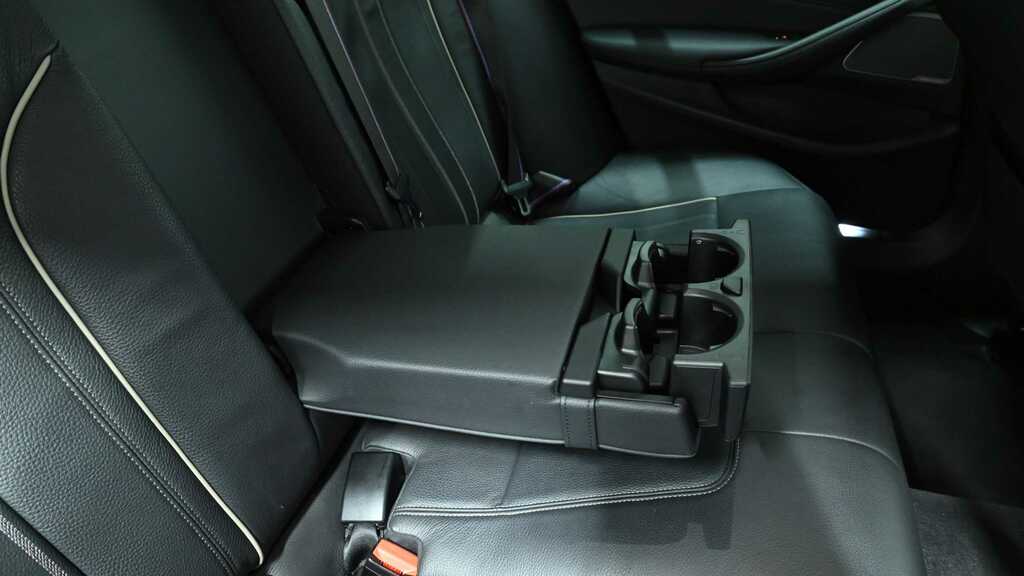 BMW 5 Series 520D M Sport Mhev Black #23