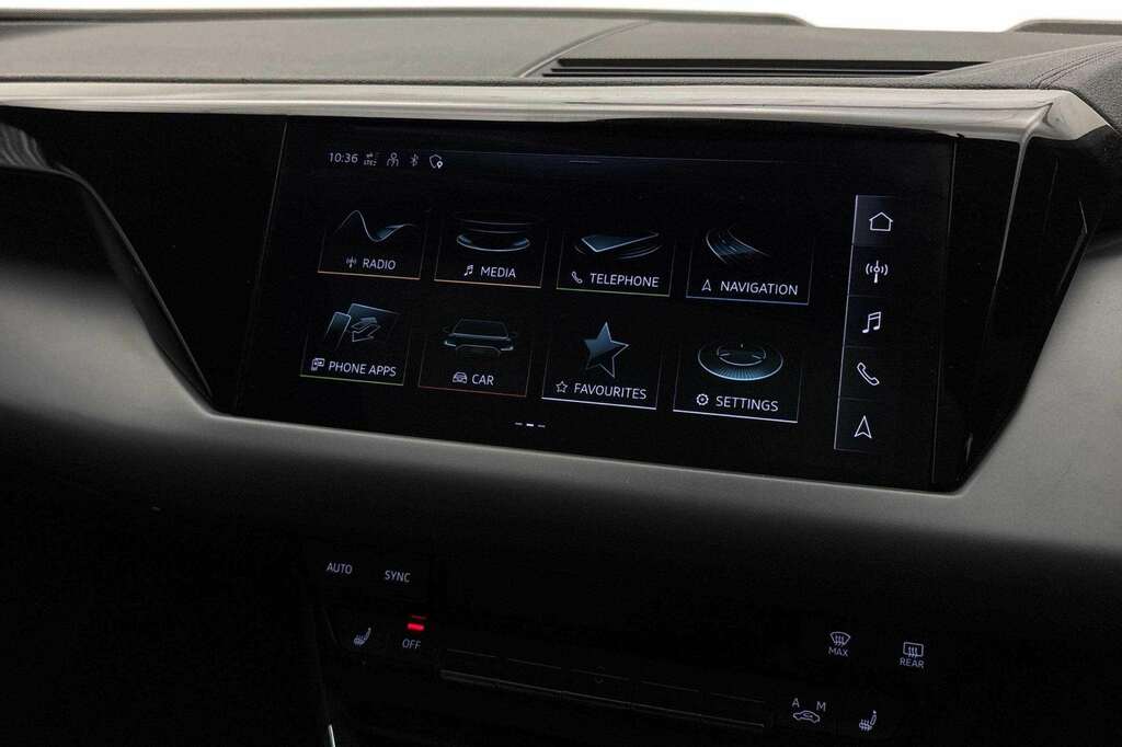 Audi E Tron GT 93.4Kwh Saloon Quattro 476 Ps Black #9