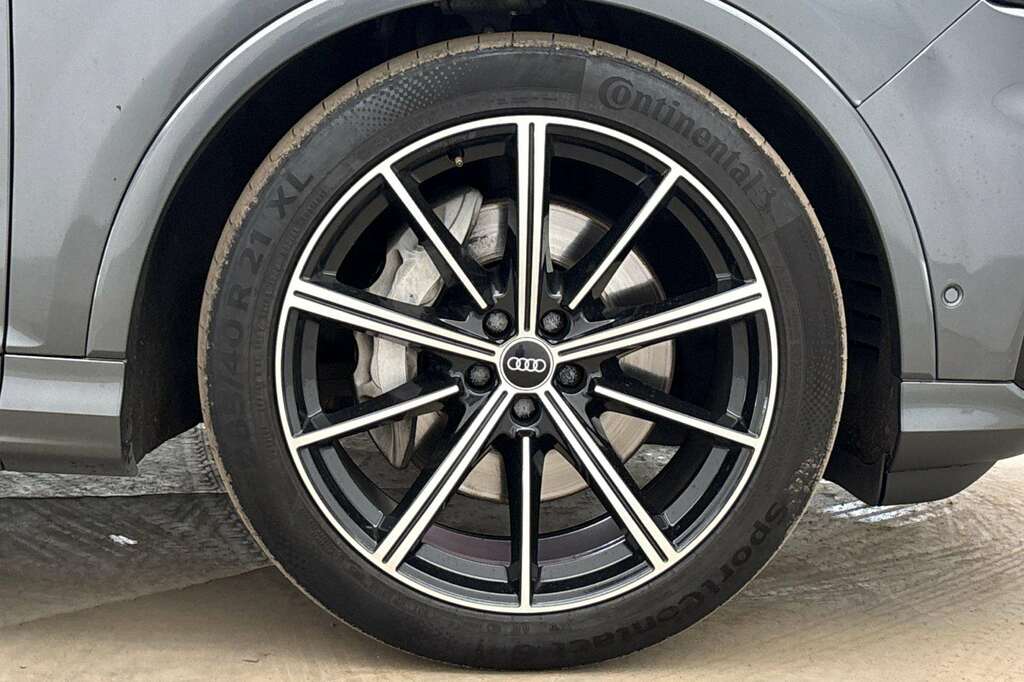 Audi Q7 55 Tfsi Quattro Black Edition Tiptronic 2023 Grey #4