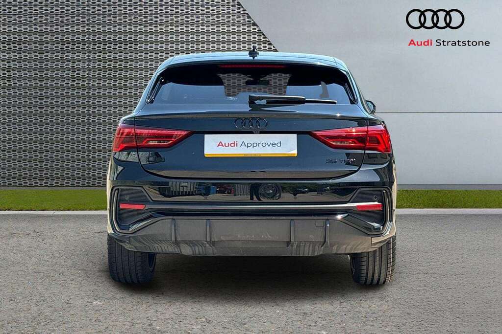 Audi Q3 35 Tfsi Black Edition S Tronic 20 Alloy 202 DX75RYY  #6