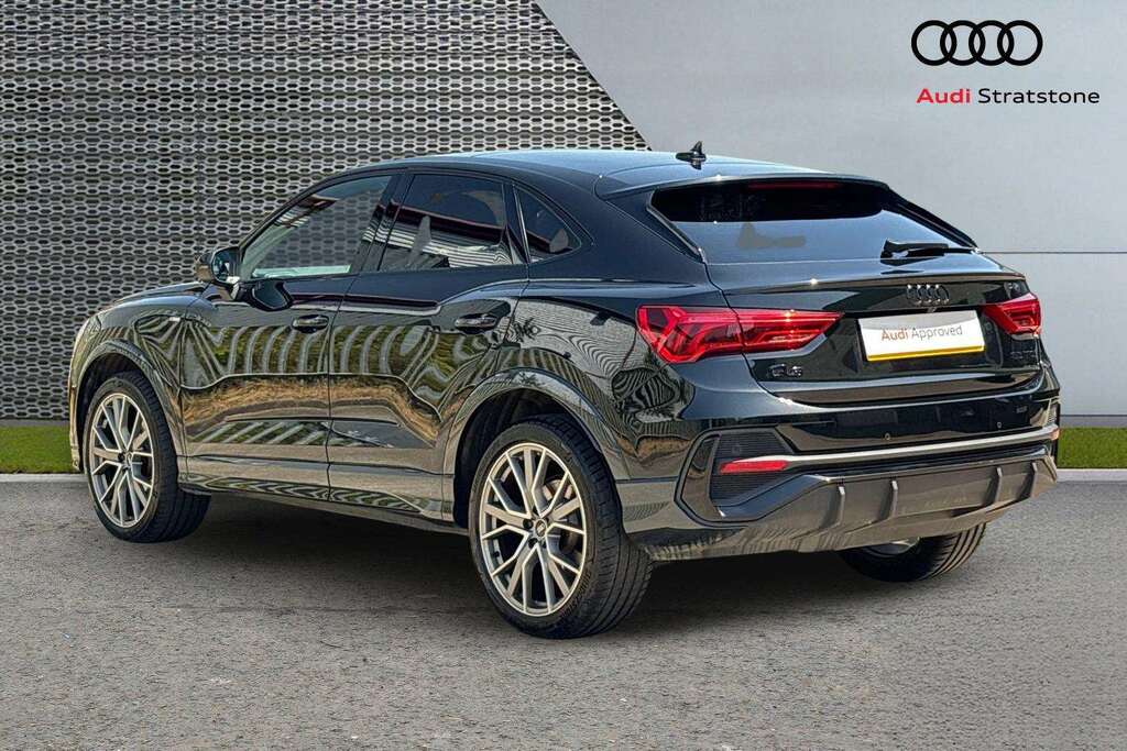 Audi Q3 35 Tfsi Black Edition S Tronic 20 Alloy 202 DX75RYY  #2